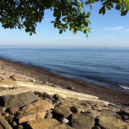 Bali Segara Lestari Oceanfront Villas テジャクラ エクステリア 写真
